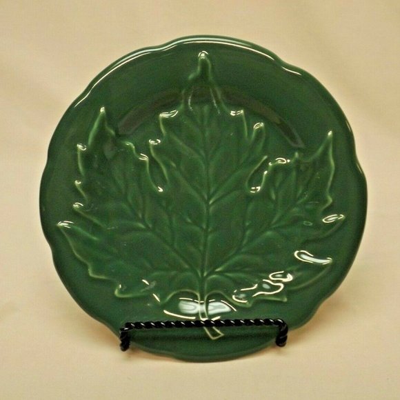 Longaberger Pottery Set of 4 Falling Leaves Collection Leaf Plates - Picture 9 of 12